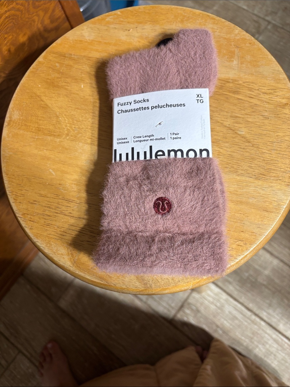 lululemon athletica Fuzzy Crew Socks in Mauve Pink NWT!